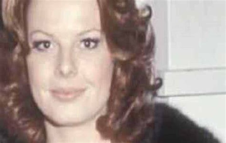 Catherine Hawn- Biography, Age, Net Worth, Height, Husband, Marriage |