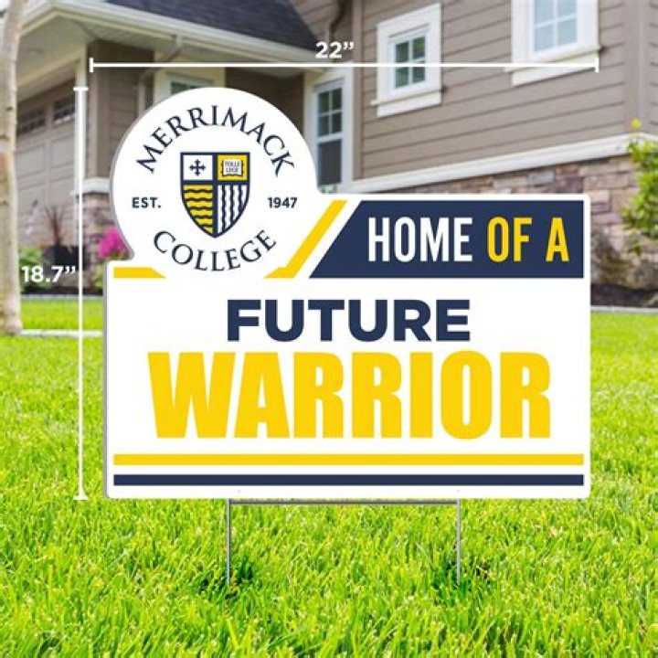 CDI FUTURE TITAN LAWN SIGN University Books and More UW Oshkosh