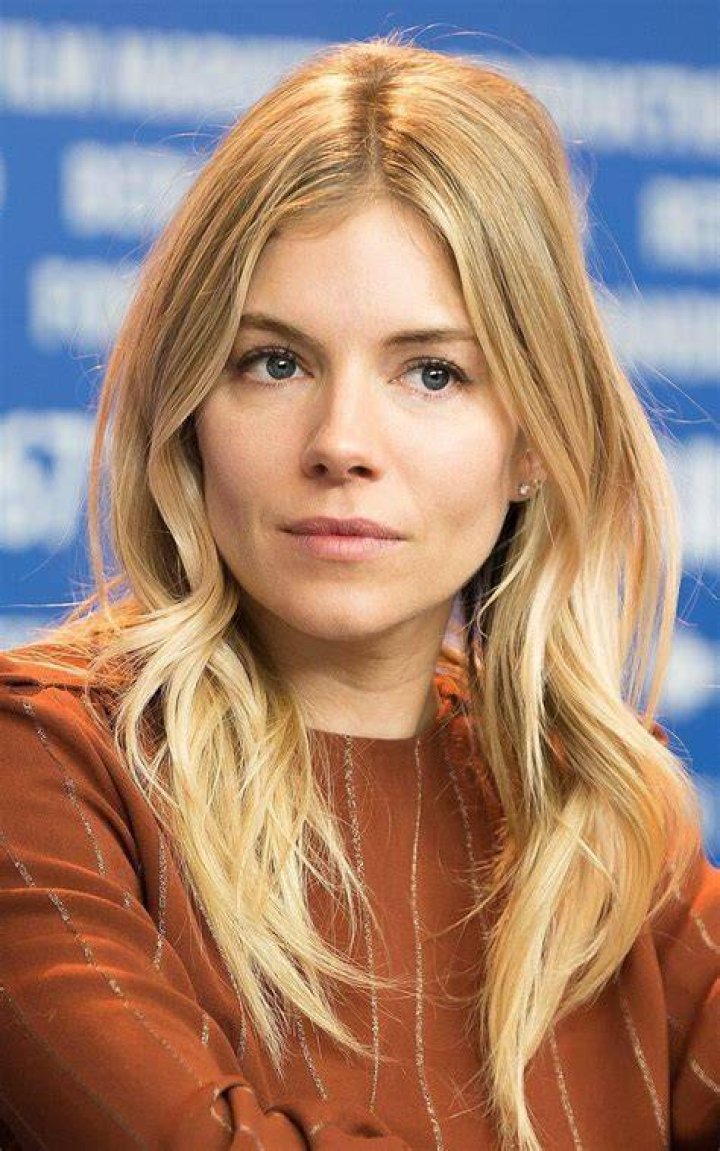 Celeb Diary Sienna Miller & Tom Sturridge in New York