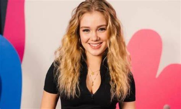 Chiara Tews image