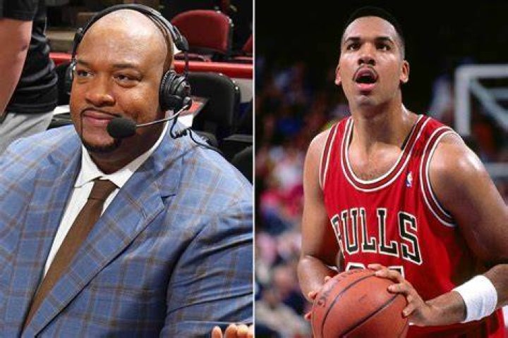 Chicago Bulls star Stacey King reveals his brother has died of