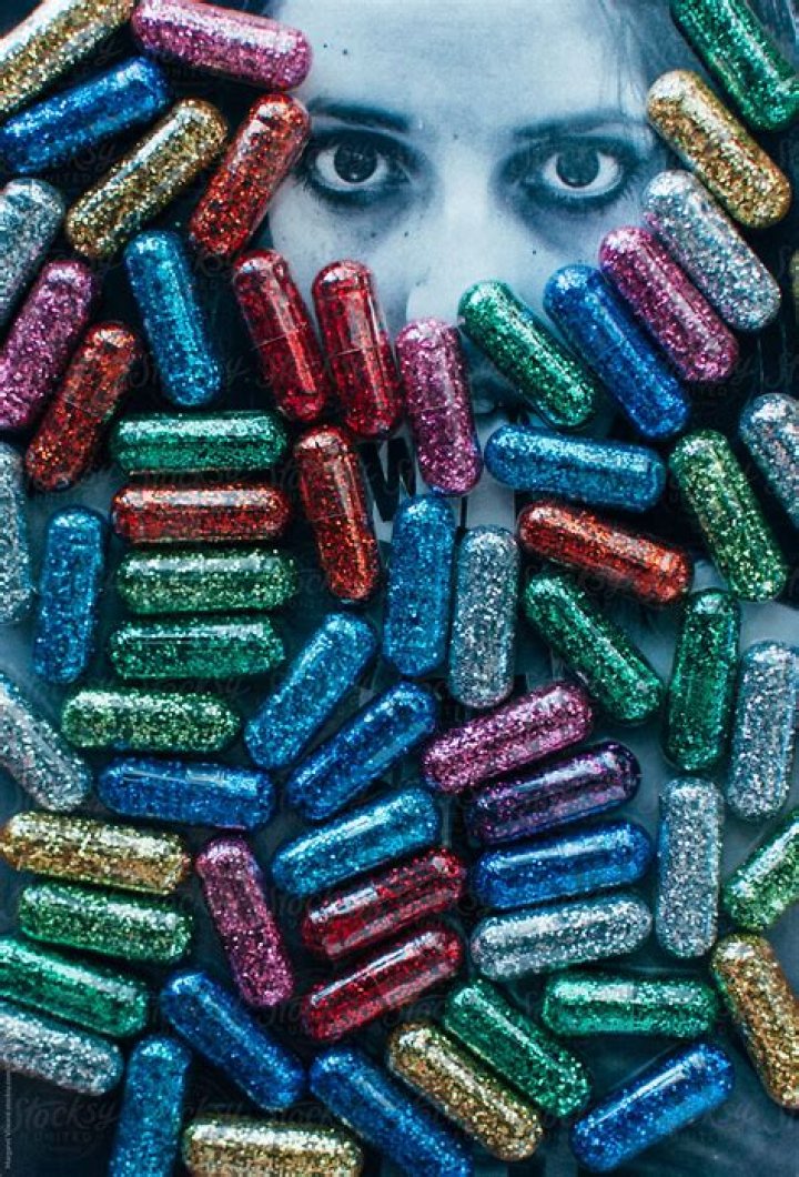 chillpill Plexus products, Glitter pills, Plexus pink drink