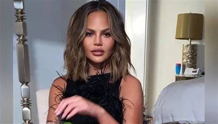 Chrissy Teigen Reflects on Her Time in the &ldquo;Cancel Club&rdquo; Vanity Fair
