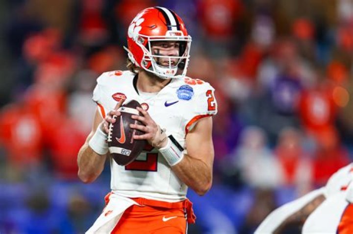 Clemson&rsquo;s Cade Klubnik &lsquo;DJ Has Done Nothing Right Now to Not Be the