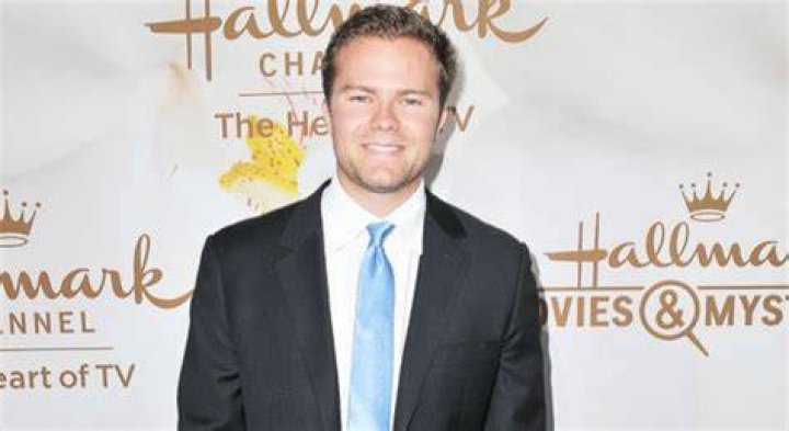 Cody Gifford Bio, Net Worth, Wedding, Fiance, Married, Wife, Family