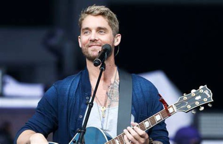 Country music star Brett Young announces wife&rsquo;s pregnancy &lsquo;And then we
