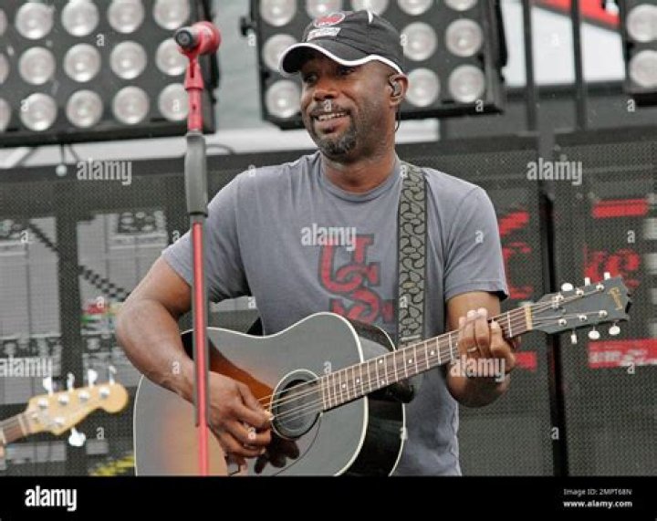 Country singer Darius Rucker was eating at IHOP and he picked up the