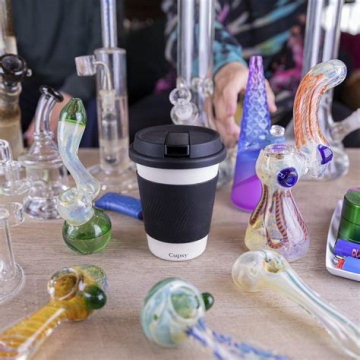 Cupsy is a bong disguised as a coffee cup GEEKSPIN