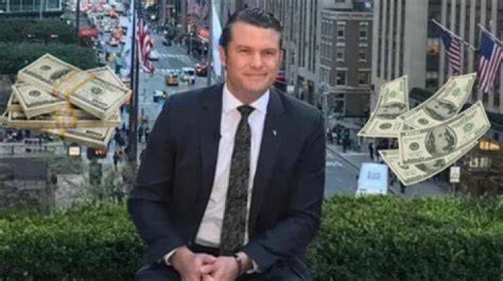 Dallas Moore net worth and salary income estimation Jan, 2024 |