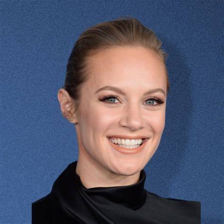 Danielle Savre 360 MAGAZINE GREEN DESIGN POP NEWS