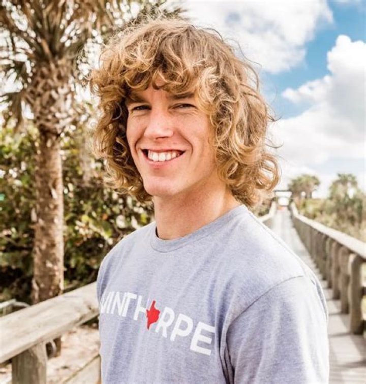 Danny Duncan Age, Net Worth, Height, Parents, Wiki, Girlfriend