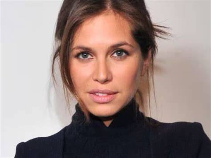 Dasha Zhukova Biography, Age, Height, Husband, Net Worth, Family