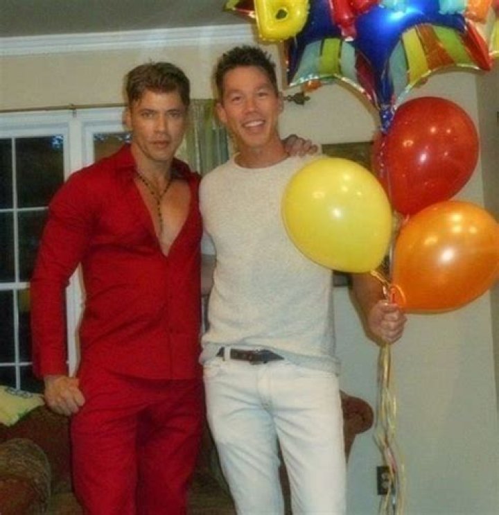 David Bromstad Gay, Partner, Boyfriend, Net Worth, Bio, Tattoos