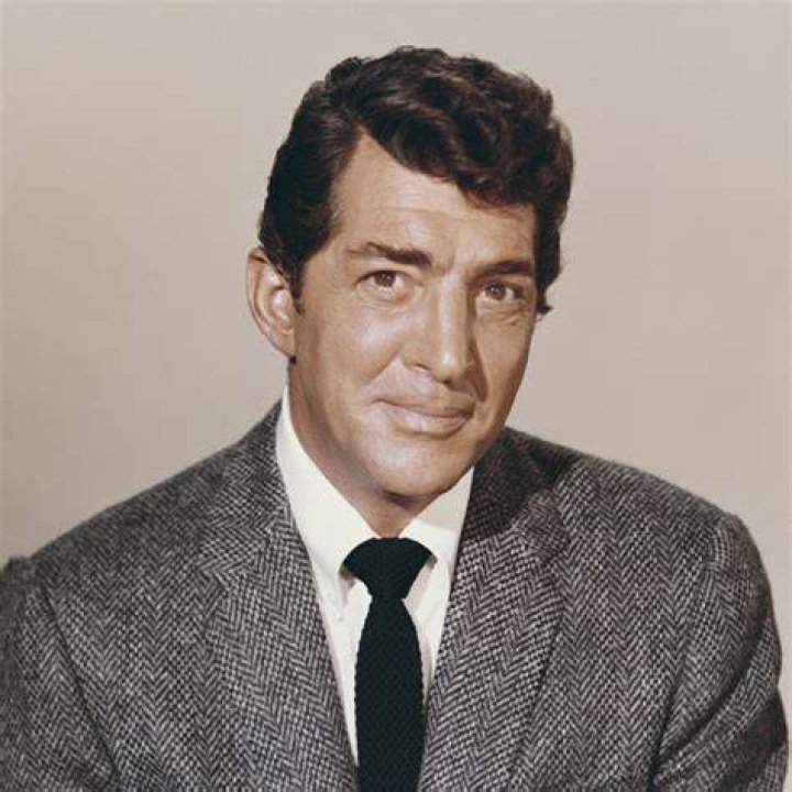 Dean Martin Biography, Life, Interesting Facts ·