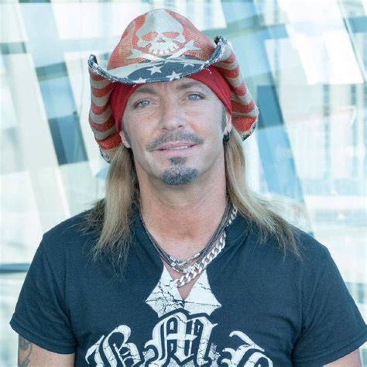 Did Bret Michaels sell his house in Arizona?