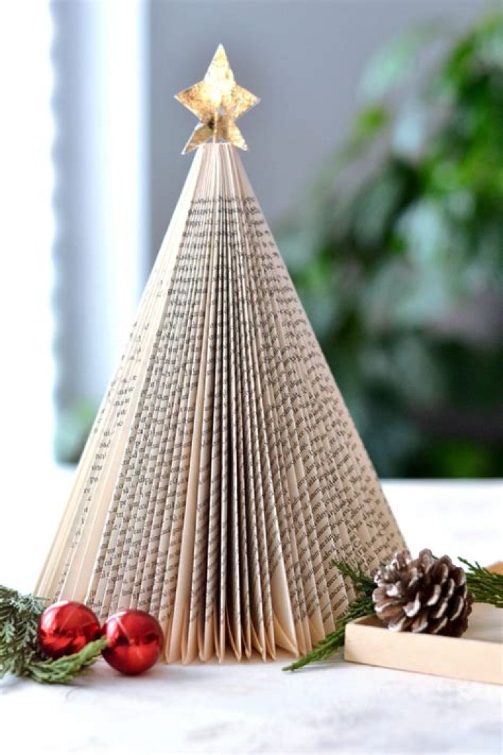 DIY Folded Book Christmas Tree with gold foil star Book christmas