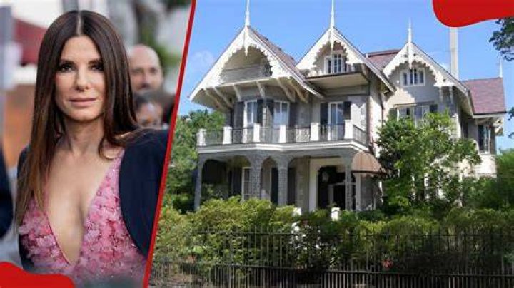 Does Sandra Bullock still have a house in New Orleans? |