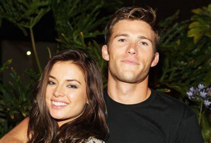 Does Scott Eastwood Dating Anyone Who’s Girlfriend?Here are facts