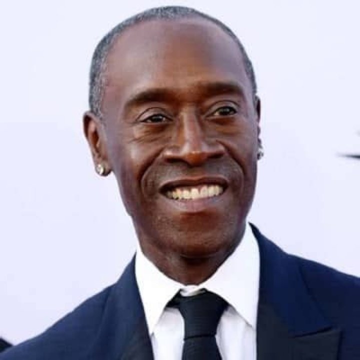 Don Cheadle Bio, Net Worth, Actor, Married, Wife, Family, Personal
