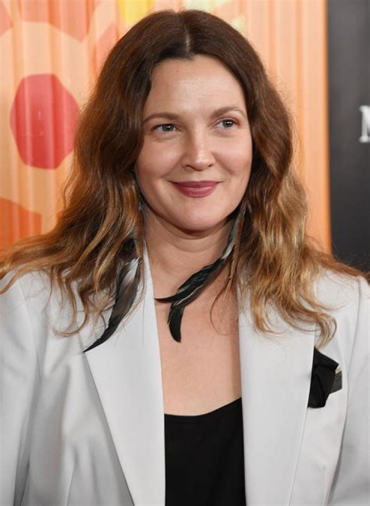 Drew Barrymore Movies, Bio and Lists on MUBI