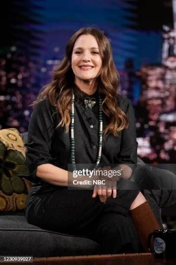 Drew Barrymore 'Cried Every Day' Due to Mom Duties in Quarantine