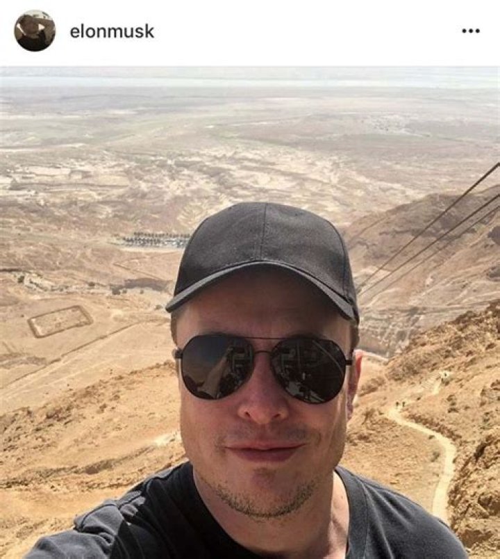 Elon Musk on Instagram &ldquo;Tesla factory 🏭 What do you think about this