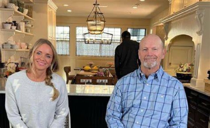 Episode 43 Ward Schraeder HGTV's Bargain Mansions and Dad Advice
