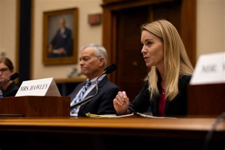 Erin Morrow Hawley wiki, bio, age, husband, Josh Hawley, linkedin, facebook