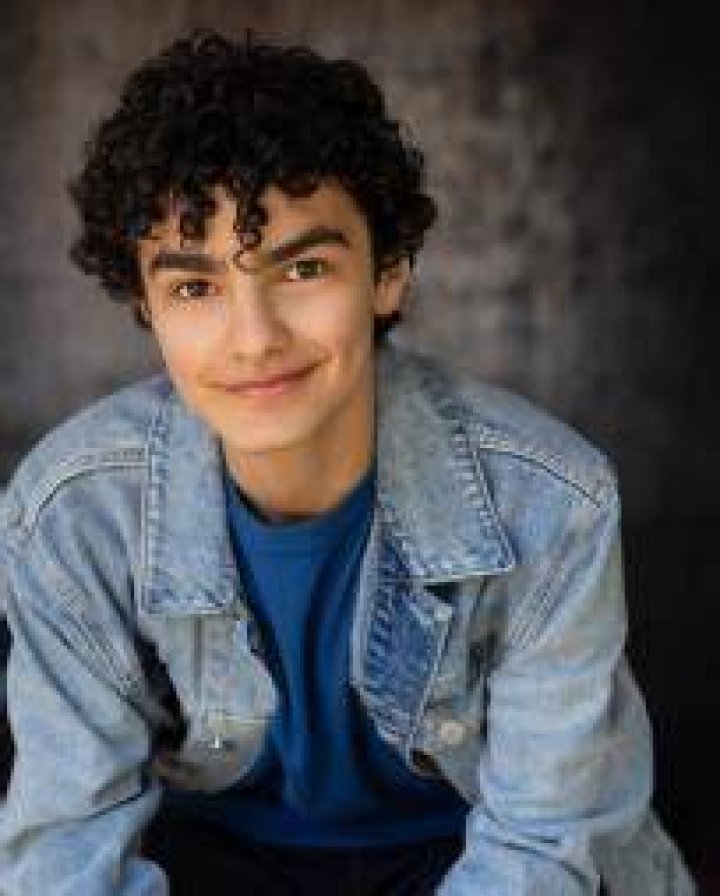 Ethan Steiner Headshot Photo