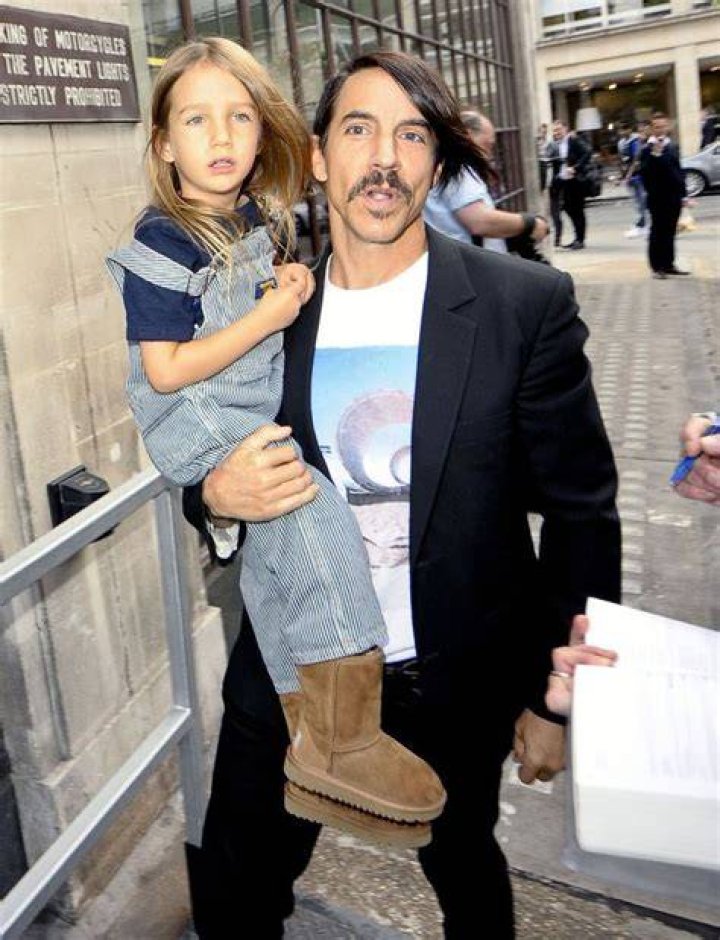 everly bear kiedis Google Search People Pinterest Hottest chili