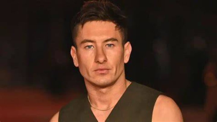 Examining Barry Keoghans Alleged Plastic Surgery! ·