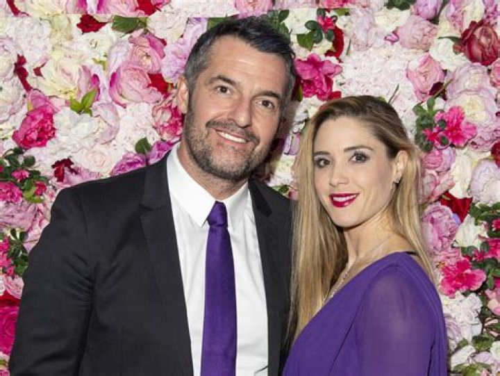 EXCLU. Arnaud Ducret ses rares confidences sur sa fiancée Télé Star