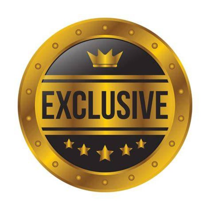 Exclusive Access: Mona's OnlyFans Videos