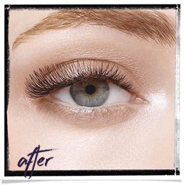 Express Lashes Treatments Party, Strip & Filler Eyelash Extensions