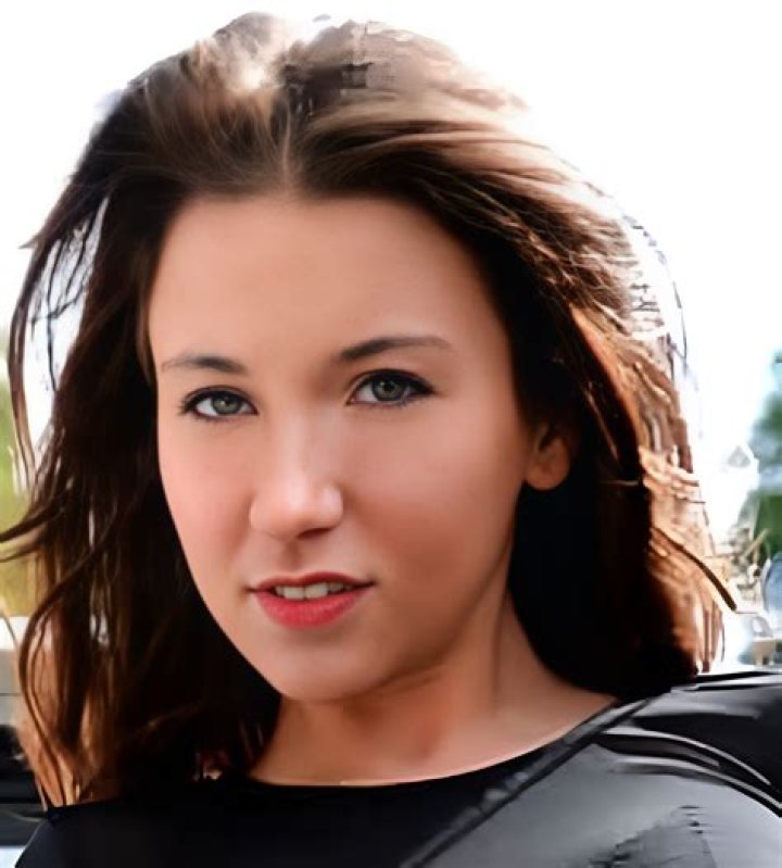 Fame Julie Skyhigh net worth and salary estimation Mar, 2024