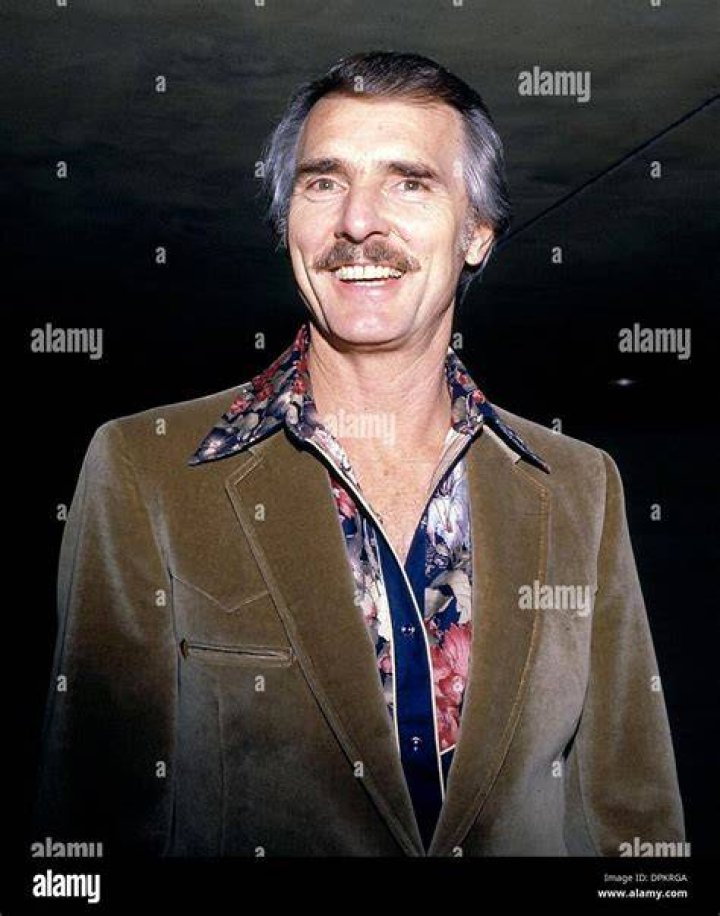 Feb. 27, 2006 DENNIS WEAVER WIFE GAIL.DENNISWEAVERRETRO © Roger