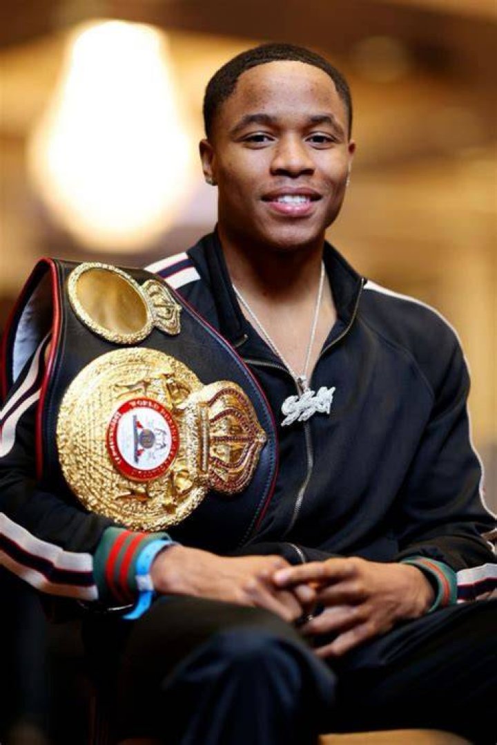 Floyd Schofield Net Worth: How Rich Is He? Career Earnings