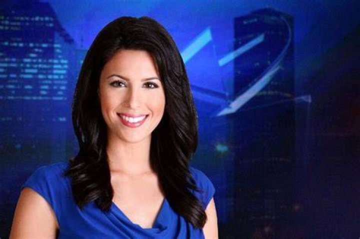 Former KPRC anchor Sara Donchey returns to the airwaves in her native LA