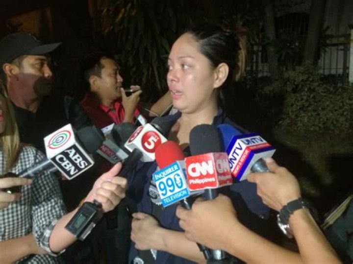 Freddie Aguilar&rsquo;s pregnant wife escapes fire at singer&rsquo;s QC home