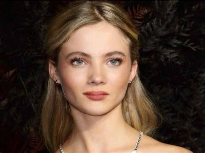 Freya Allan Biography, Age, Height, Boyfriend, Net Worth StarsWiki