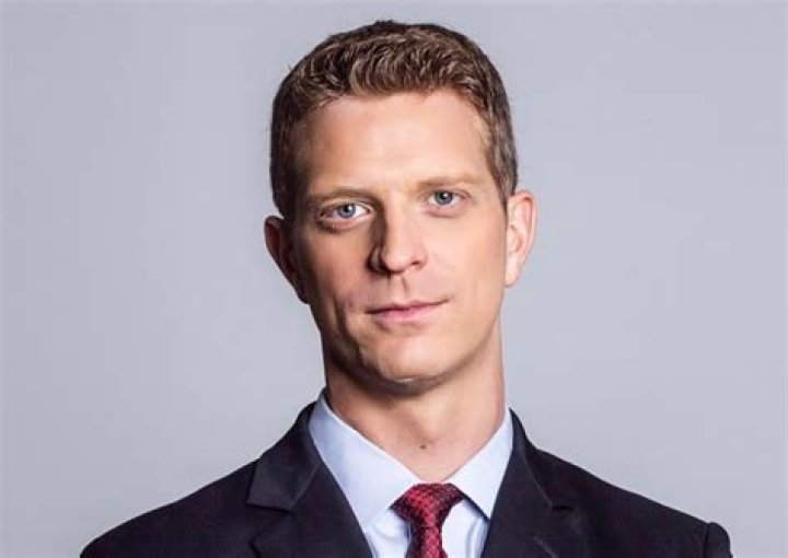 Garrett Haake Bio, Age, Net Worth, Ethnicity, Height