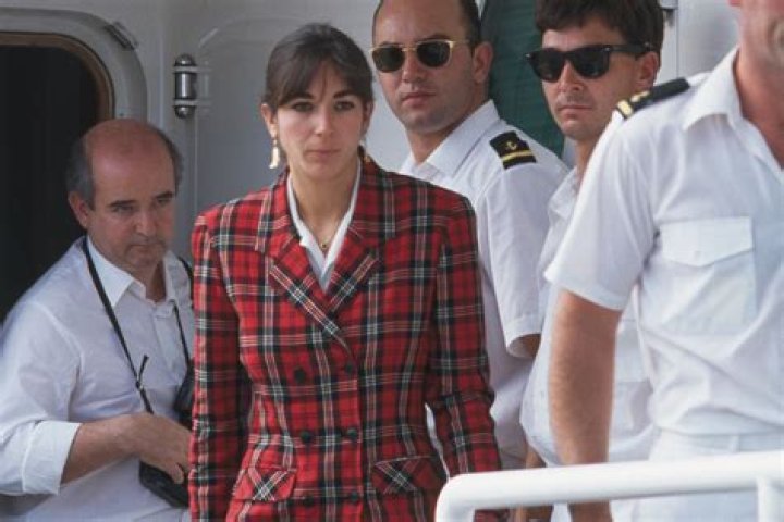 Ghislaine Maxwell has been arrested Her relationship with Jeffrey