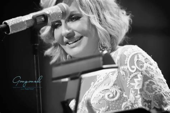 Googoosh Live in Toronto, TO Live at Meridian Hall, Toronto ON, Music