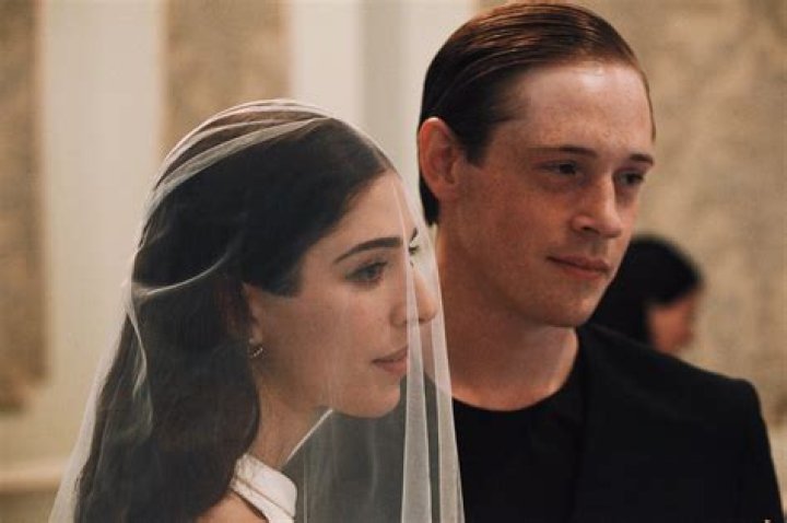 Grammie Hall Caroline Polachek and Ian Drennan&rsquo;s dreamy wedding