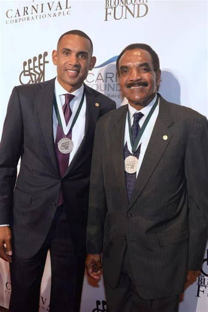 Grant Hill Father All About Calvin Hill! [2022 Update] Players Bio