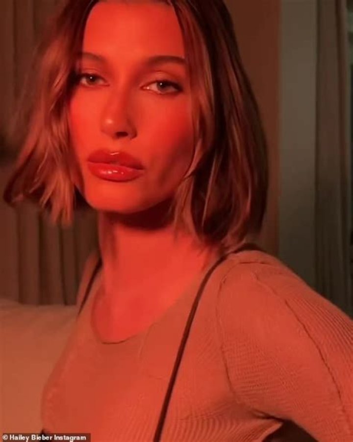 Hailey Bieber Nude OnlyFans Leaks Album Girls