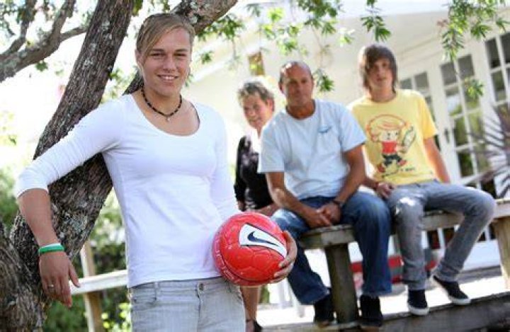 Hannah Wilkinson Parents Father Simon Wilkinson And Mother