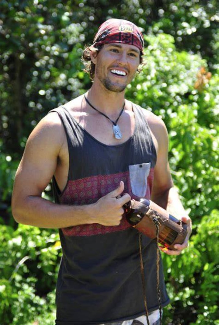 Hayden Moss Survivor Blood vs Water Season Finale 4 Pictures