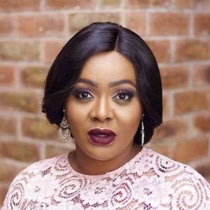 Helen Paul Biography, Age, Children, Movies, Songs, State & Networth
