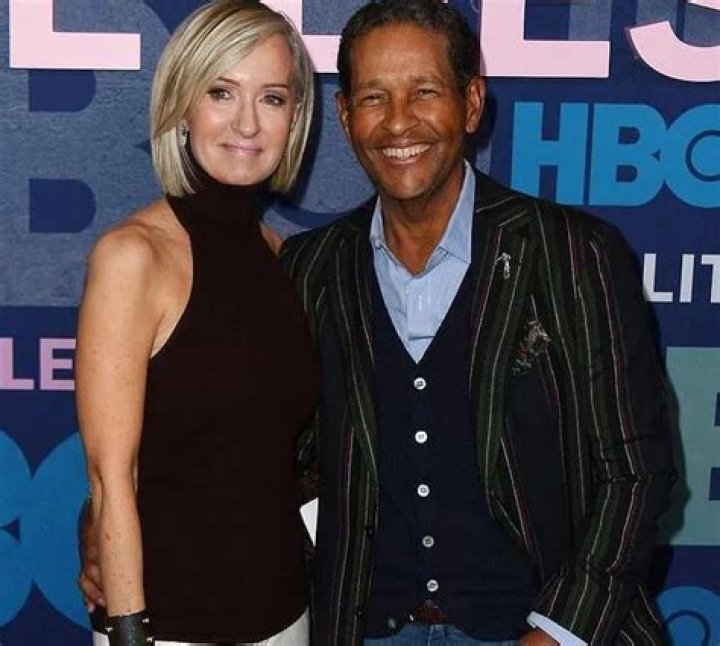 Hilary Quinlan- Biography, Age, Height, Net Worth, Husband, Marriage |